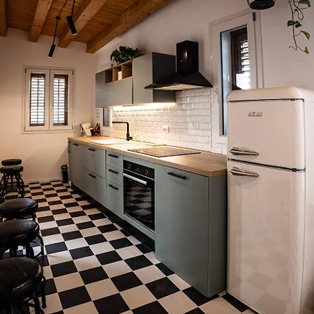 Appartement Panormos91 Rooms&terrace Palerme